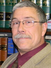 Lindell Choat, experienced Criminal Defense, Estate Planning attorney in Eddyville (the new town not the old town) Google map is wrong., KY with 9 reviews